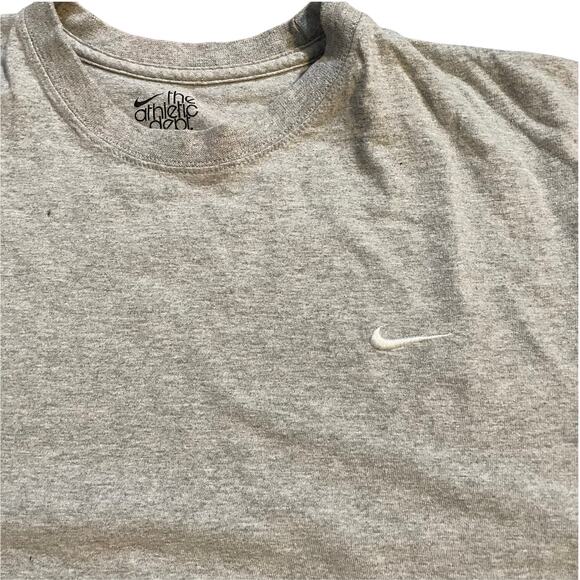 Nike basic tee large - Picture 4 of 4